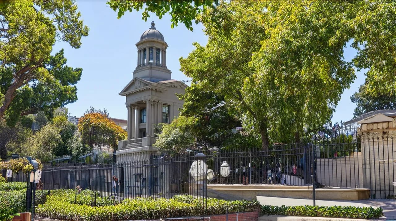 Berkeley Landmarks: Top 10 Iconic Sites to Explore