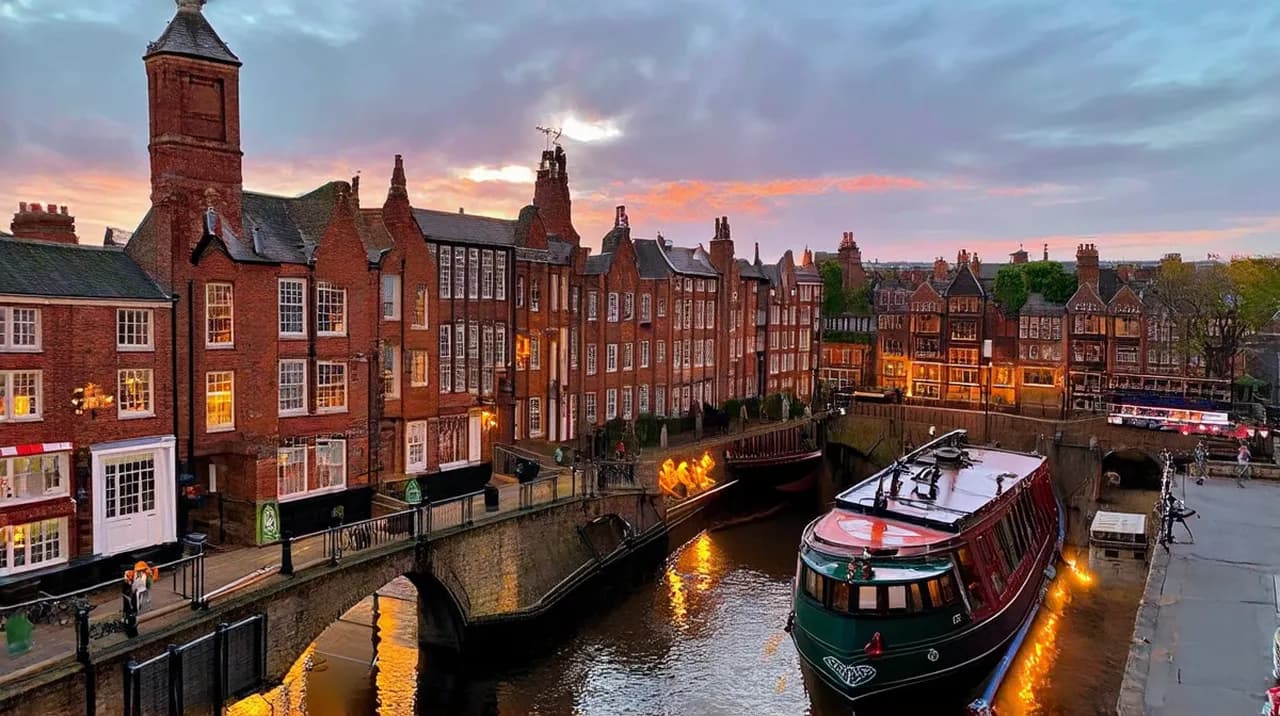 Chester Highlights: Top 10 Must-See Attractions