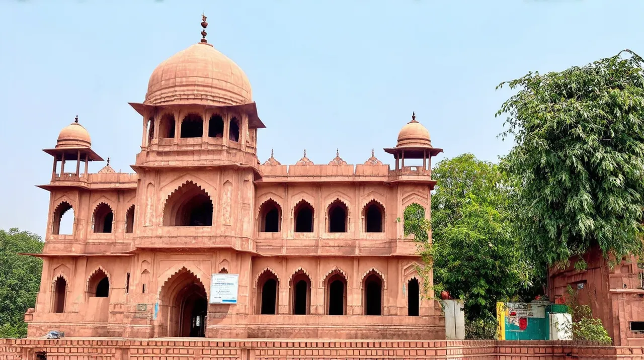 Aurangabad Landmarks: Explore 10 Historical Gems