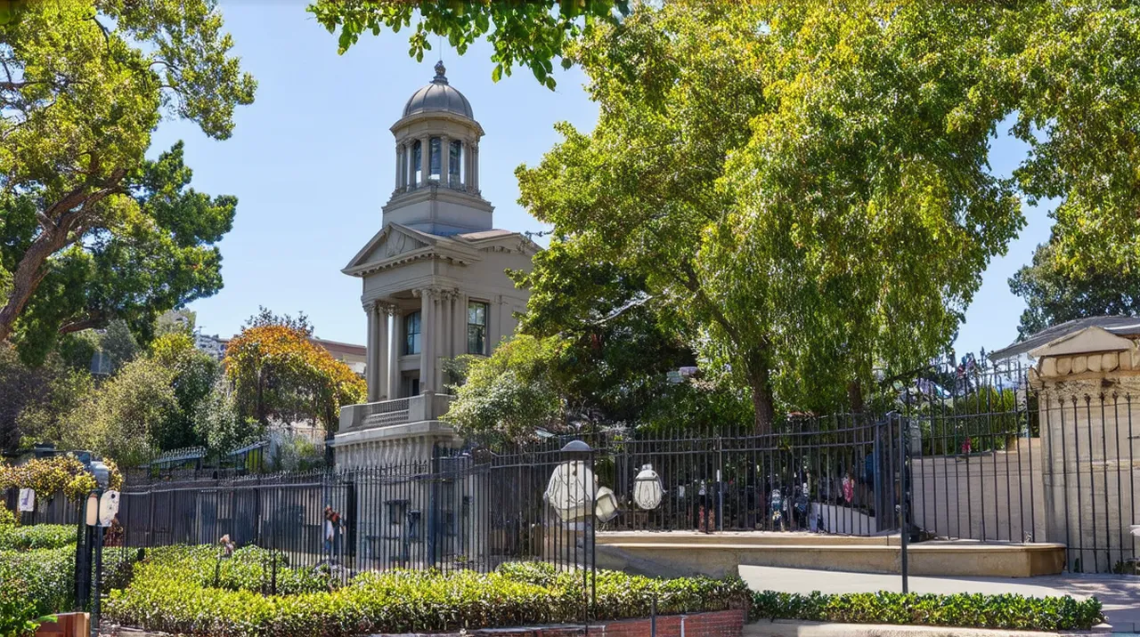 Berkeley Landmarks: Top 10 Iconic Sites to Explore