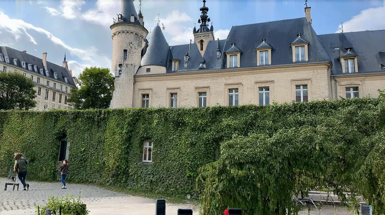 Blois Adventures: Unforgettable Experiences in France