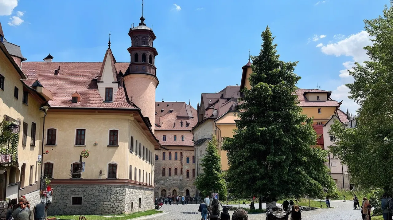 Braşov Landmarks: Top 10 Must-See Attractions