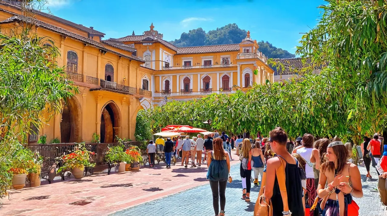 Granada Highlights: Discovering the Magic of Andalusia
