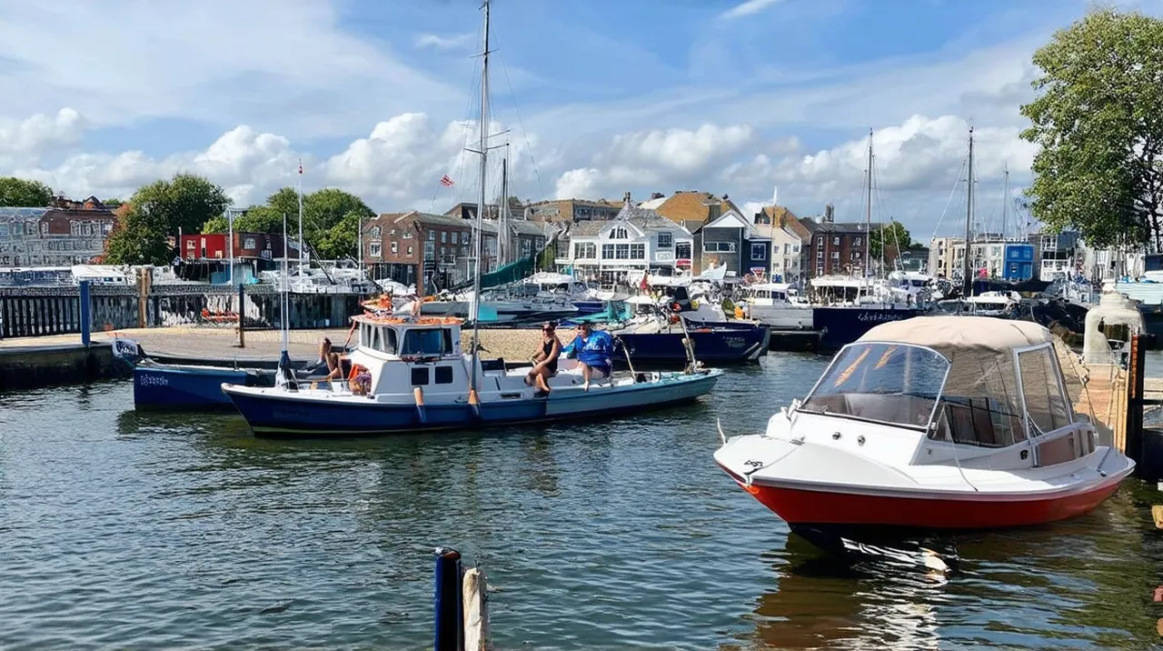Kingston Experiences: Top 10 Unique Adventures to Enjoy