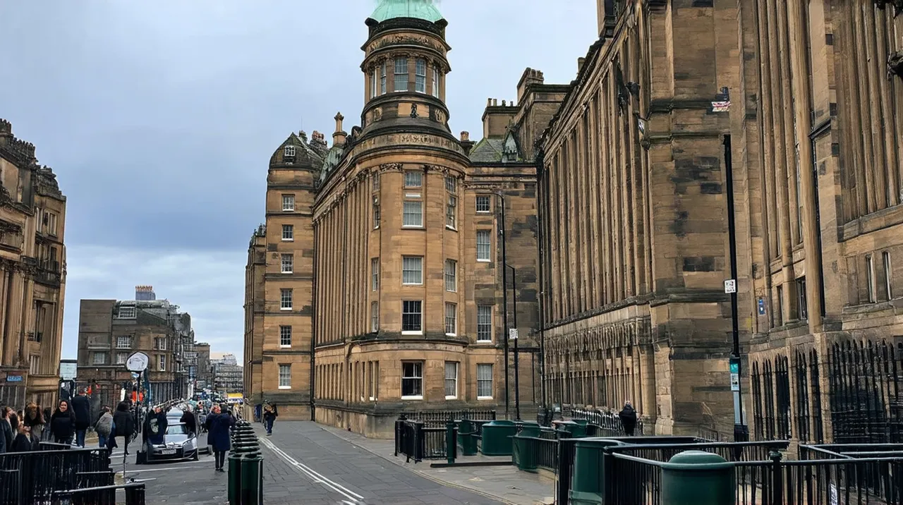 Leeds Landmarks: 10 Iconic Sites to Explore