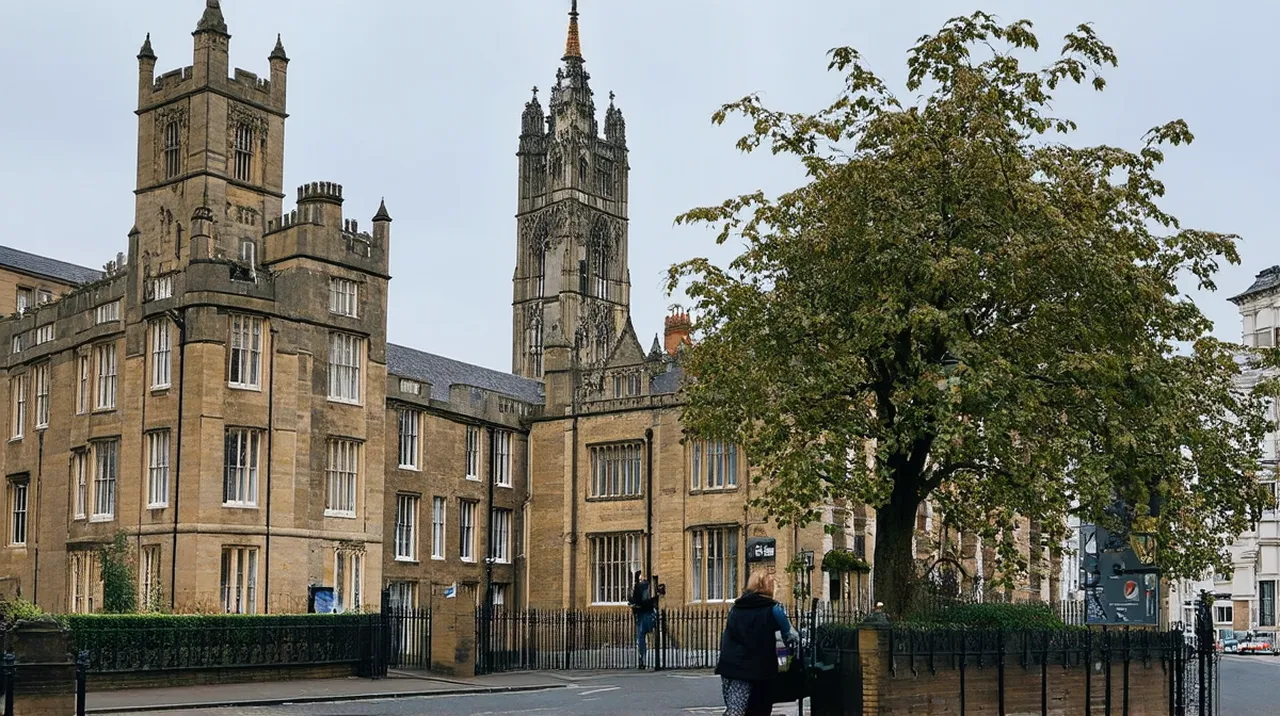 Oxford Landmarks: Explore the 10 Iconic Sites