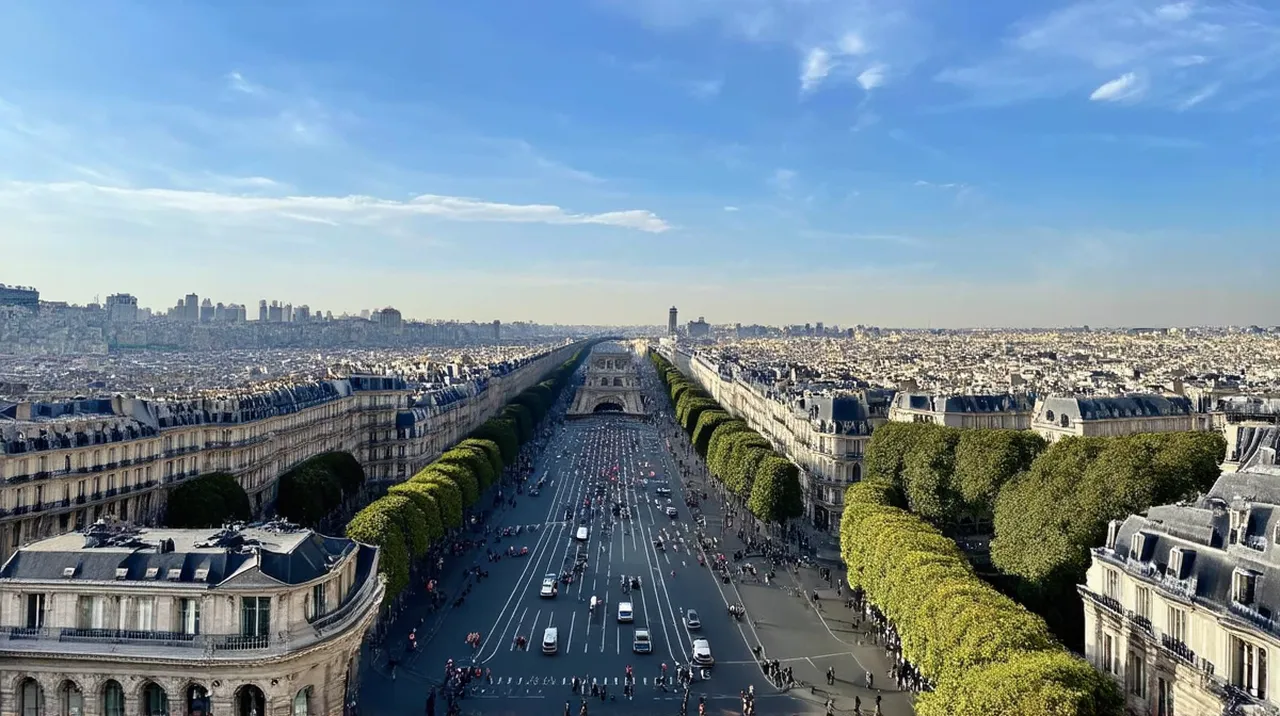 Paris Highlights: 12 Must-See Attractions and Activities
