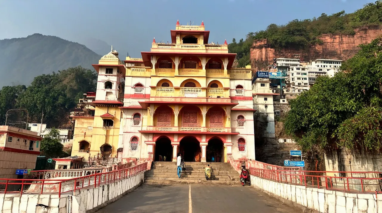 Rishikesh Landmarks: Explore 10 Iconic Sites