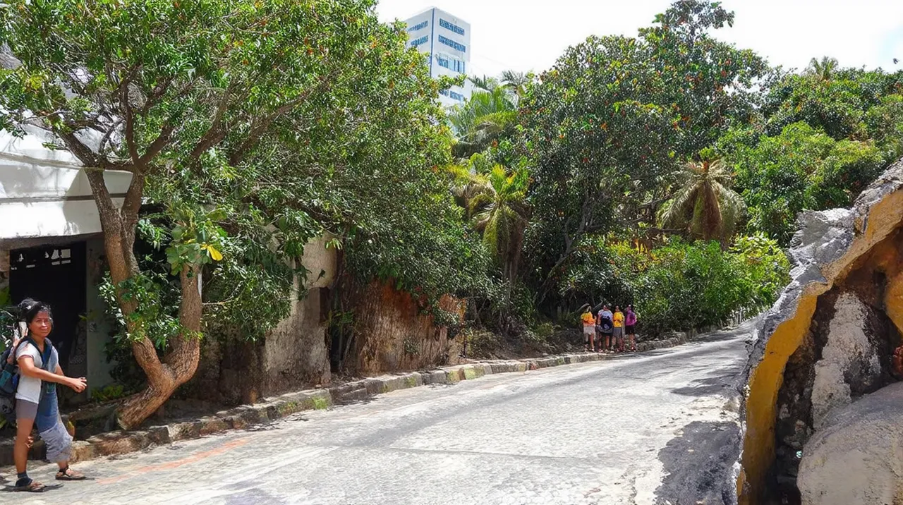San Salvador Adventures: Explore 10 Thrilling Experiences