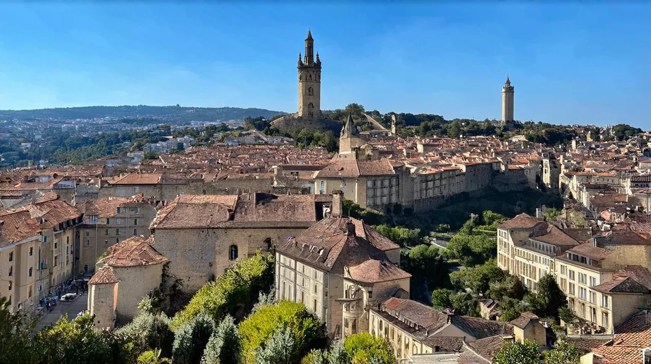 Santiago de Compostela Highlights: Top 10 Must-See Sites