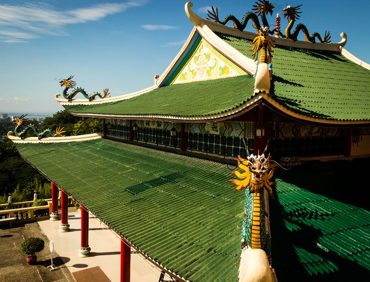 2. Discover Local Cuisine: The Flavors of Cebu City Culture