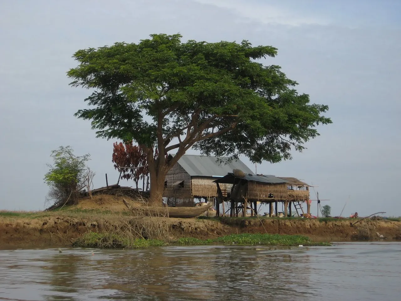 2. Explore the Historic Battambang Riverside: Scenic Views and Cultural Landmarks