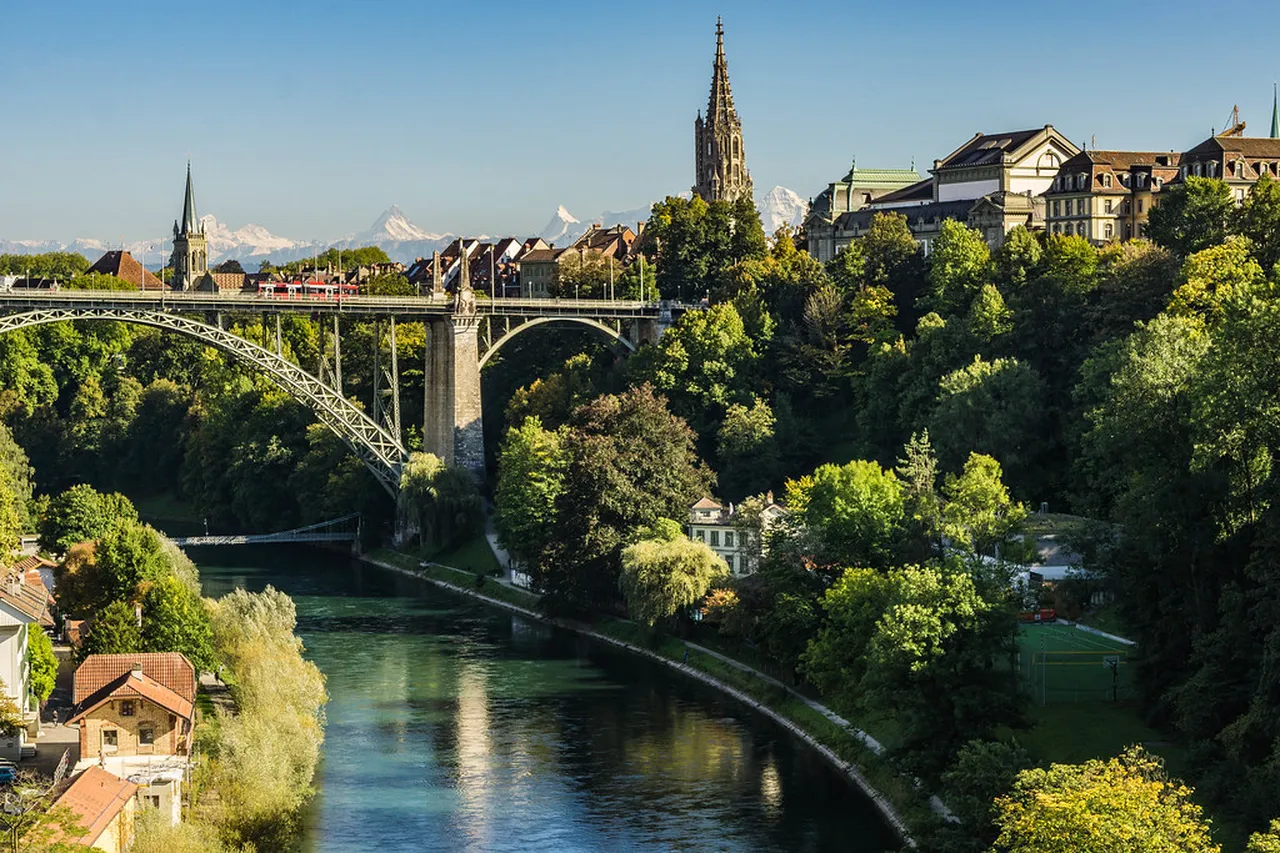 2. Federal Palace: The Heart of Swiss Politics