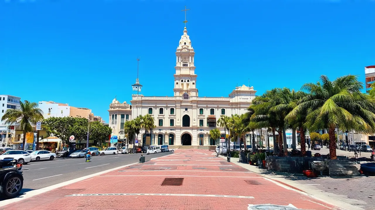 Centro & the Mainland Landmarks