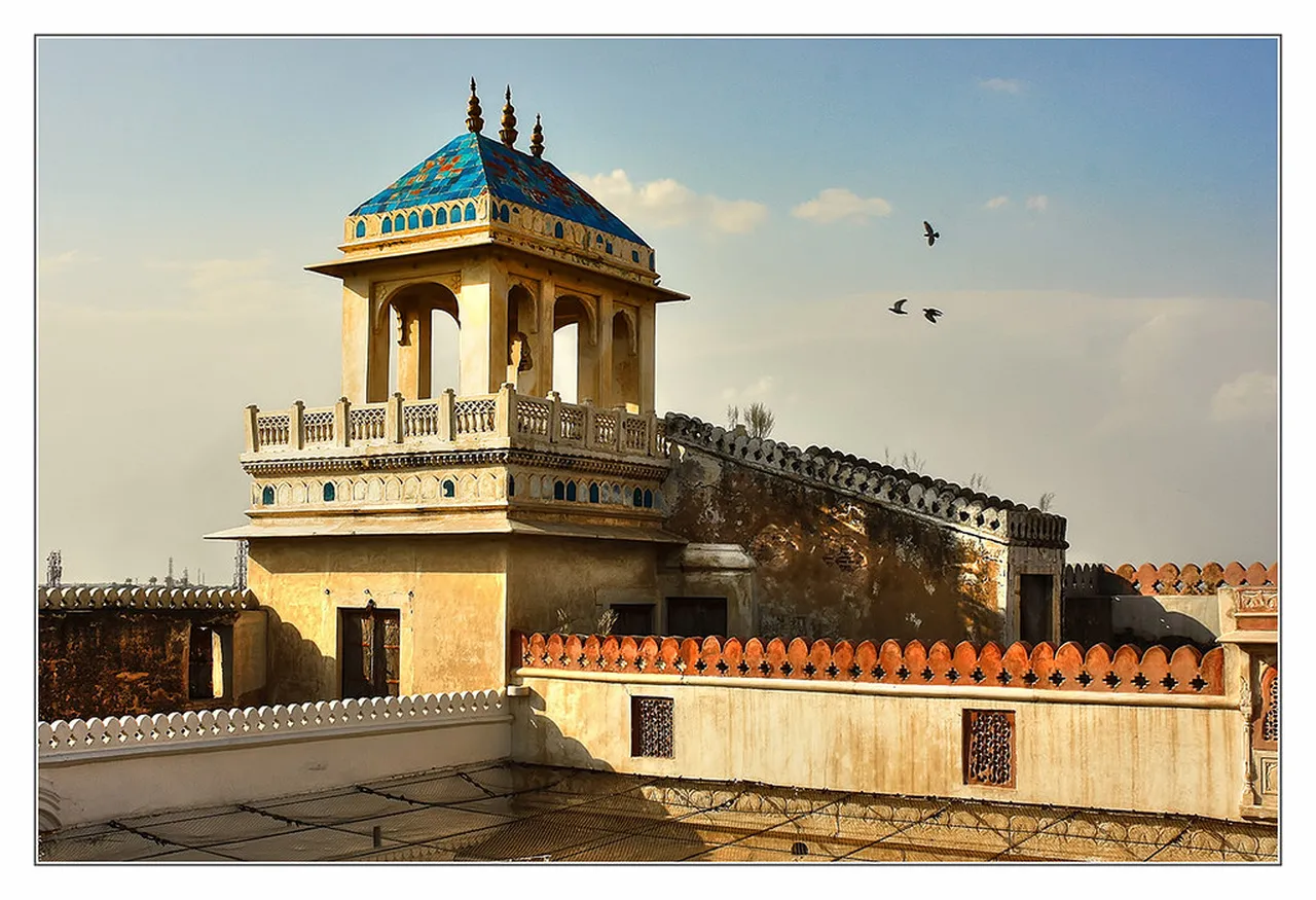 4. Experiencing Lahore’s Colorful Festivals: From Basant to Eid