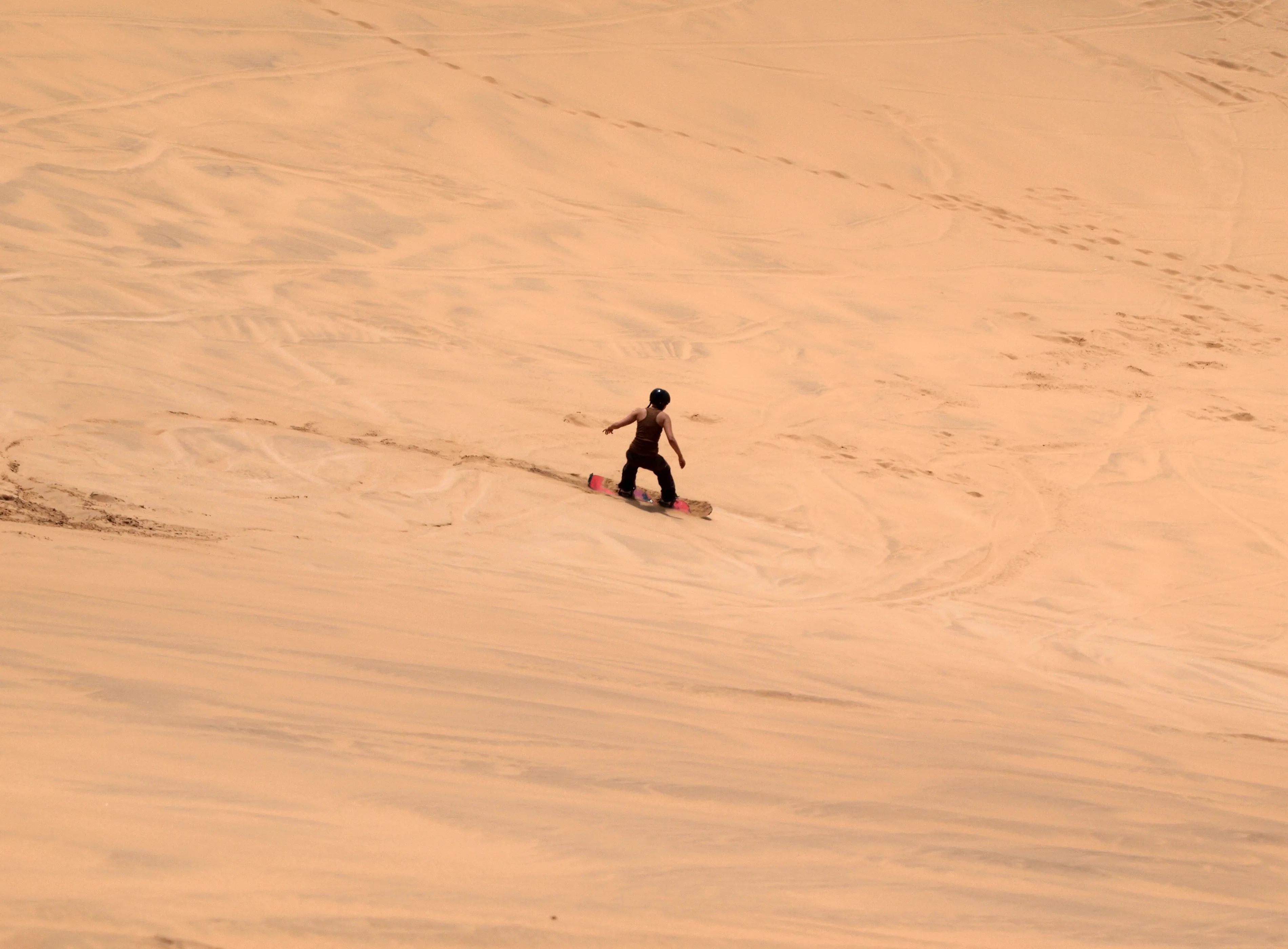 1. Sandboarding in Swakopmund: Adrenaline on the Dunes