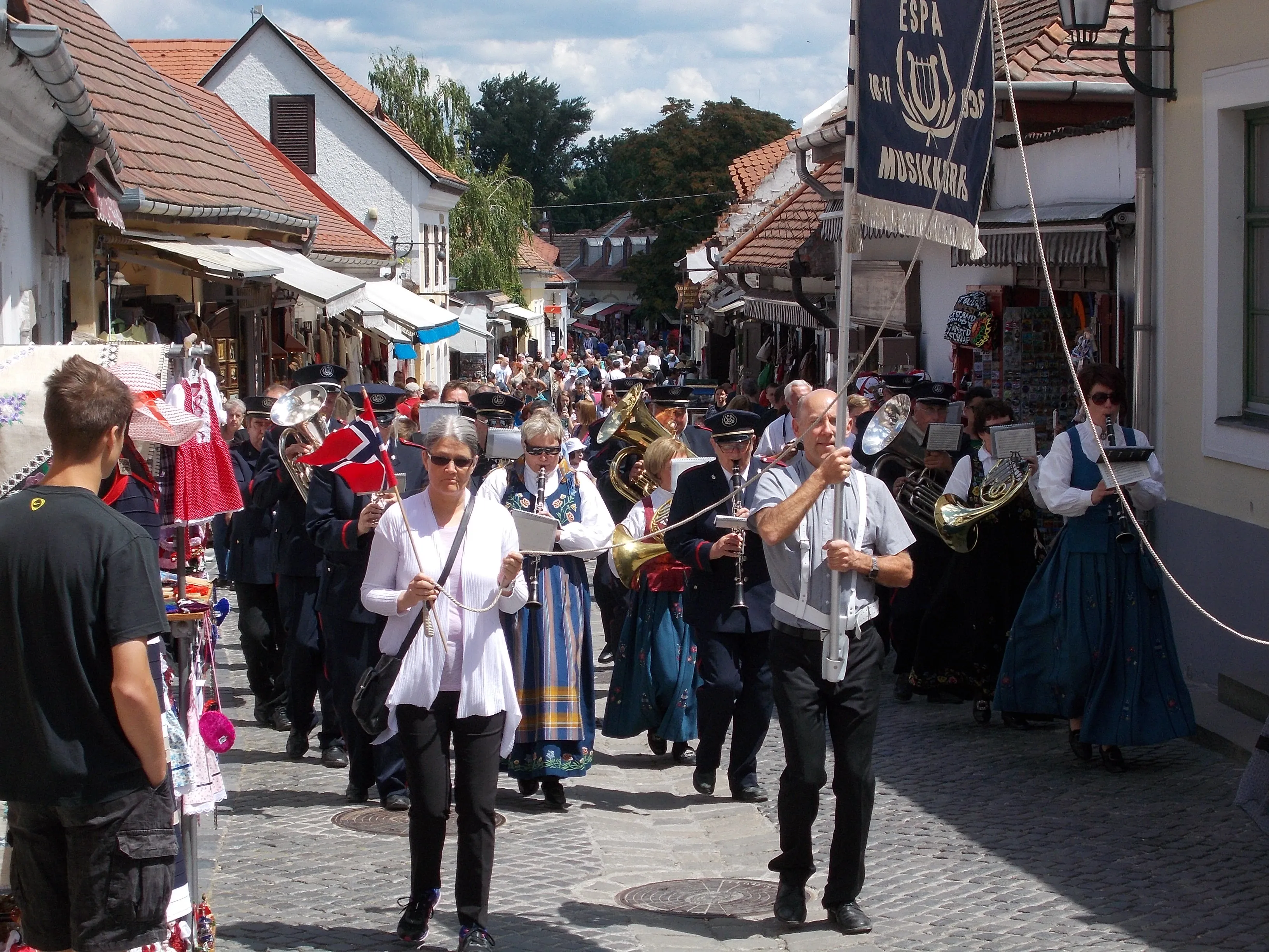 5. The Szentendre Beer Festival: Cheers to Local Brews