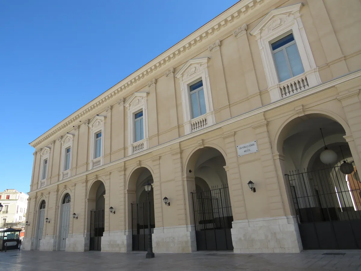Midday: Mercato del Pesce