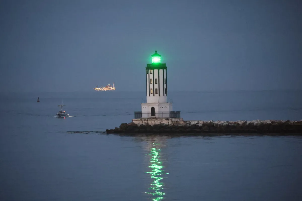 Returning to Santa Catalina